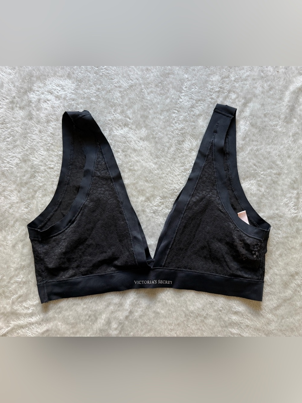 Victoria's Secret Black Wireless Lace Plunge Bralette